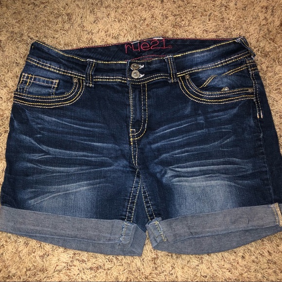 Rue21 Pants - Super comfy jean shorts!